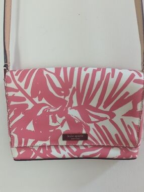 Kate Spade Pink Palm-Print Crossbody Bag - Lightweight Everyday Shoulder Bag